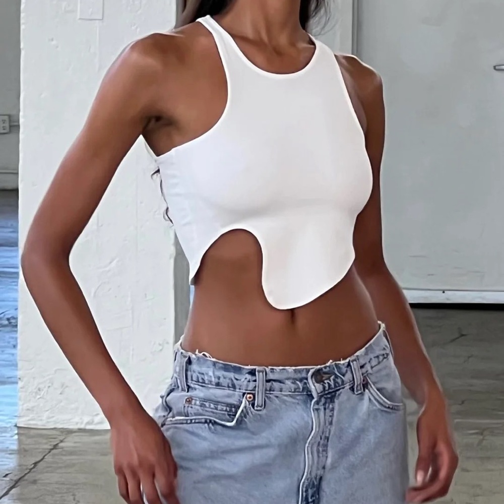 ✨ Local European Rib knit tank in Ivory ✨